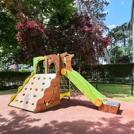 Апартаменты Les Embruns - Maeva - 4 Personnes Confort Mae-1715 *